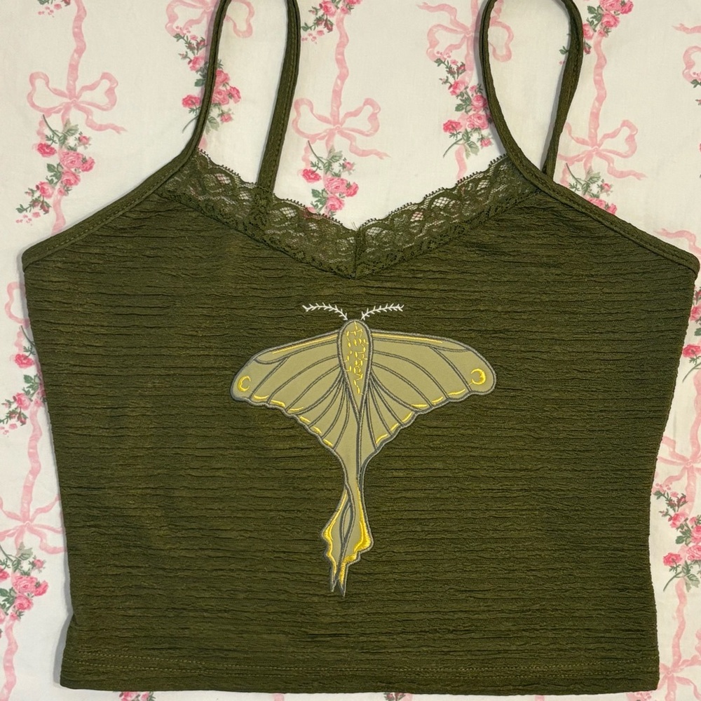 SHEIN Graphic Ribbed Camisole in Green